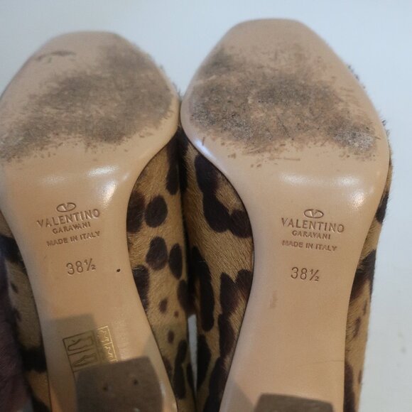 Authentic Valentino Garavani Brown Tan Pony Hair Animal Print Pumps 38.5 US/8.5 - Picture 9 of 12